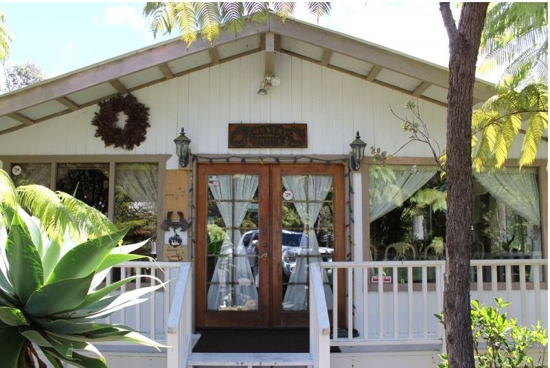 Joan's Volcano Bed and Breakfast